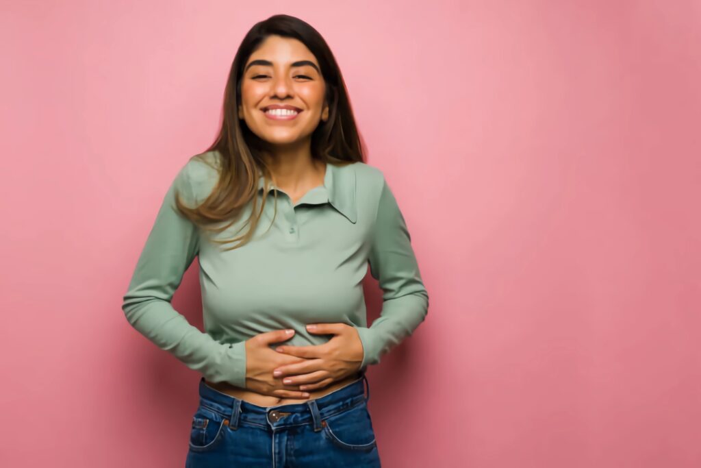 Mejorando la Digestión: Un Enfoque Nutricional para Mujeres con Desafíos Hormonales